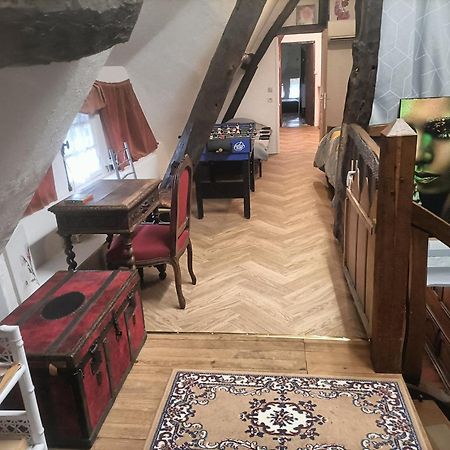 Chaumiere Du Chateau D'O Et Sa Mini Ferme ,Gite 21Couchages Goupil-Othon Bagian luar foto